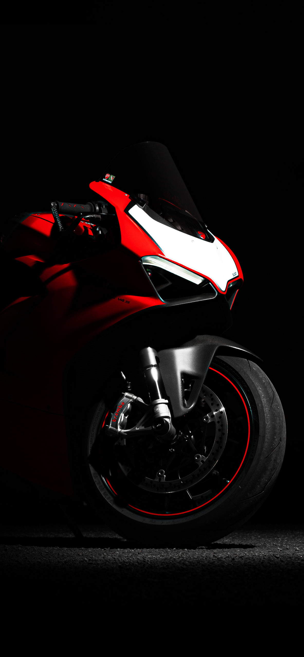 I need a Valentine's Day Post so here is a random Ducati Panigale –  @5e11even